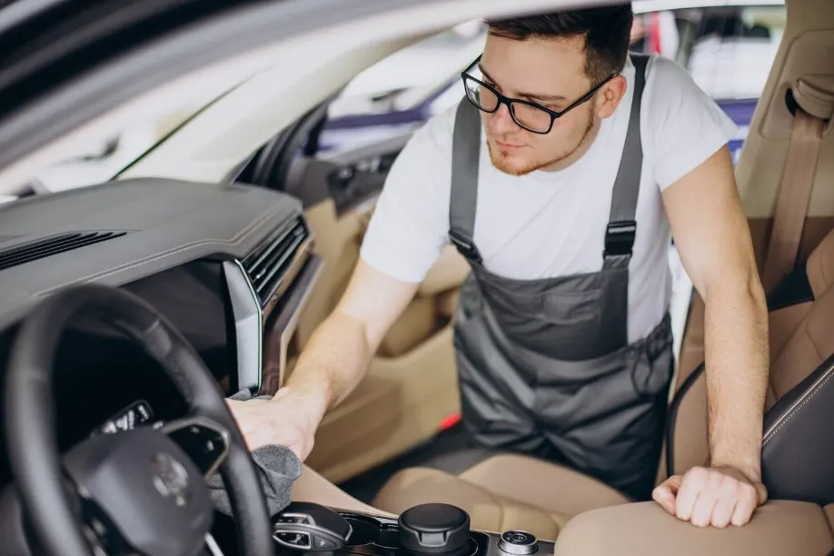 Ремонт пластика салона - фото Ремонт пластика салона